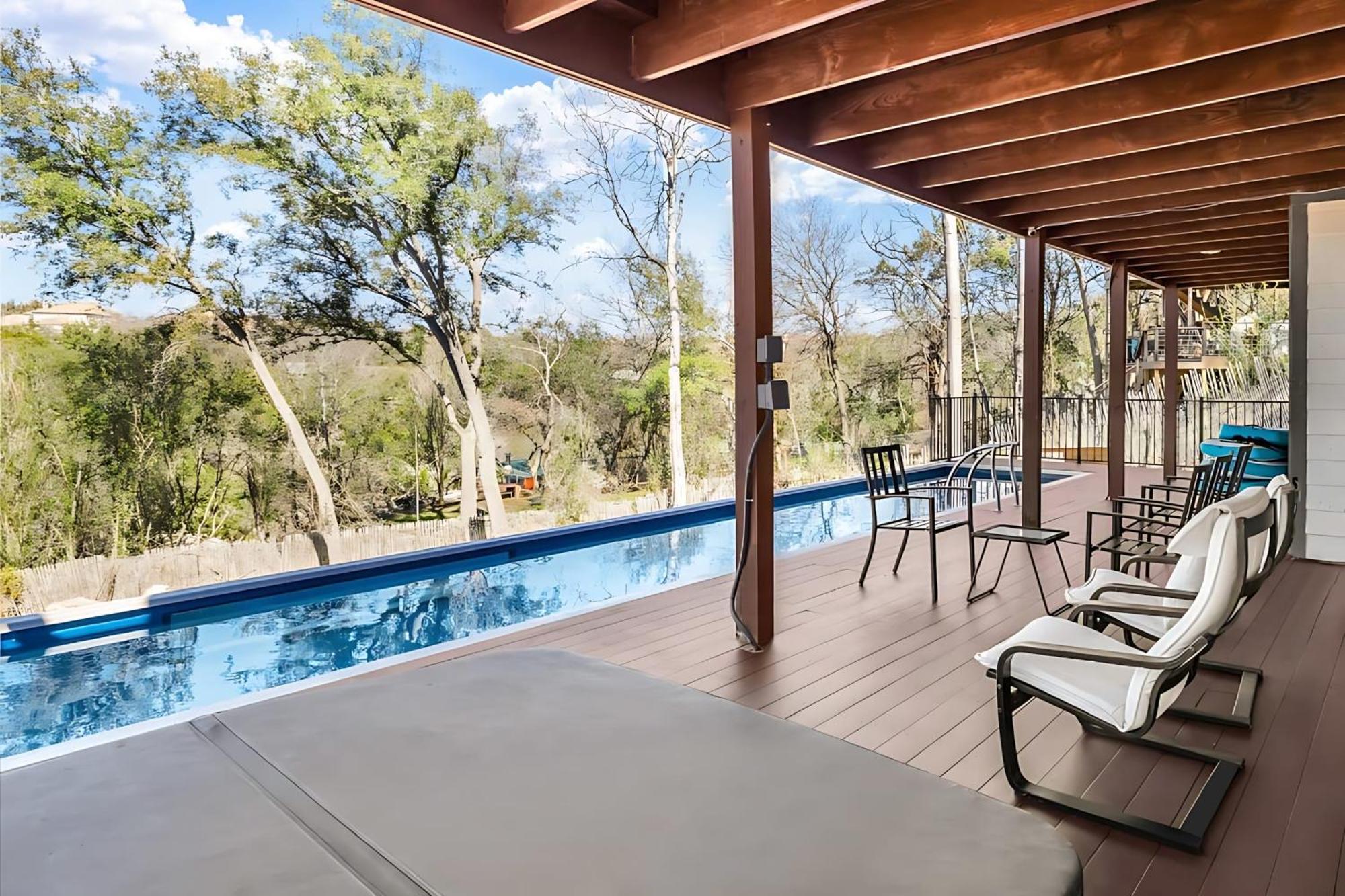 Upstay - Getaway - Pool & Hot Tub & Games * Austin