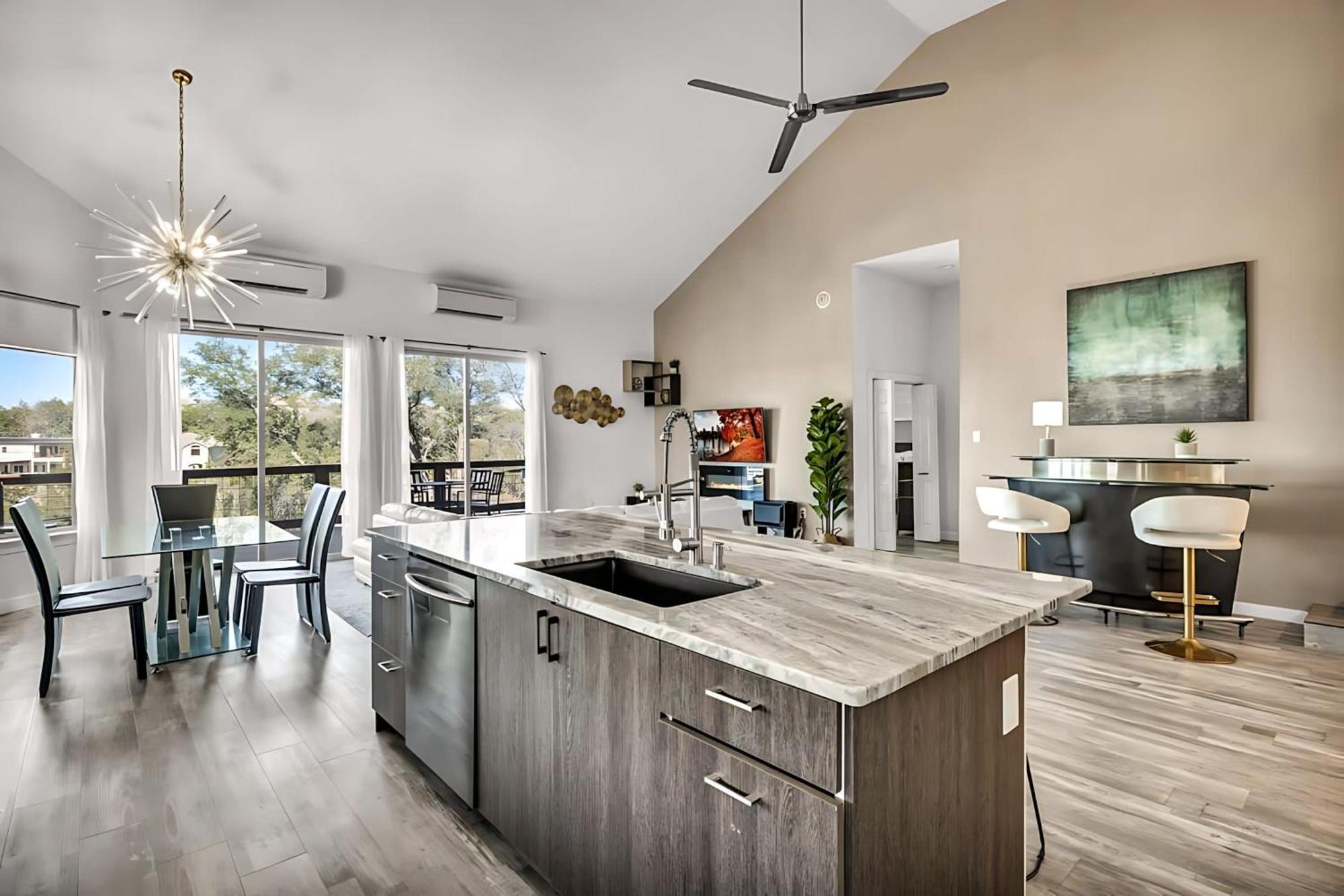 Upstay - Getaway - Pool & Hot Tub & Games
